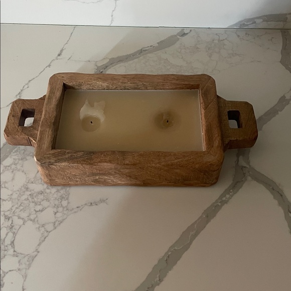 Rustic Wooden Candle Holder with Cream Candle - Picture 7 of 7